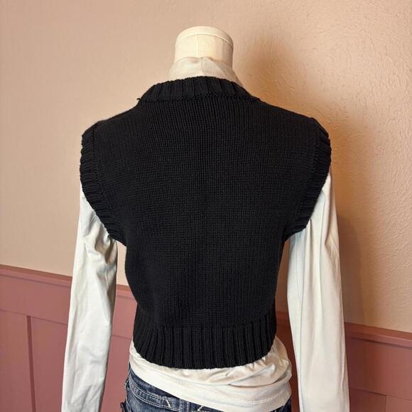 knit sleeveless sweater vest en merci sz medium black corpcore indievanguard - Picture 3 of 6